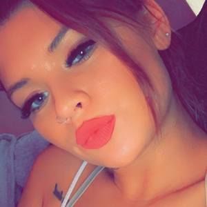 Meet your Posher, Candace